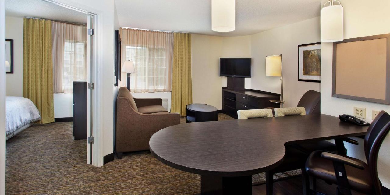 Candlewood Suites Detroit - Southfield Extérieur photo