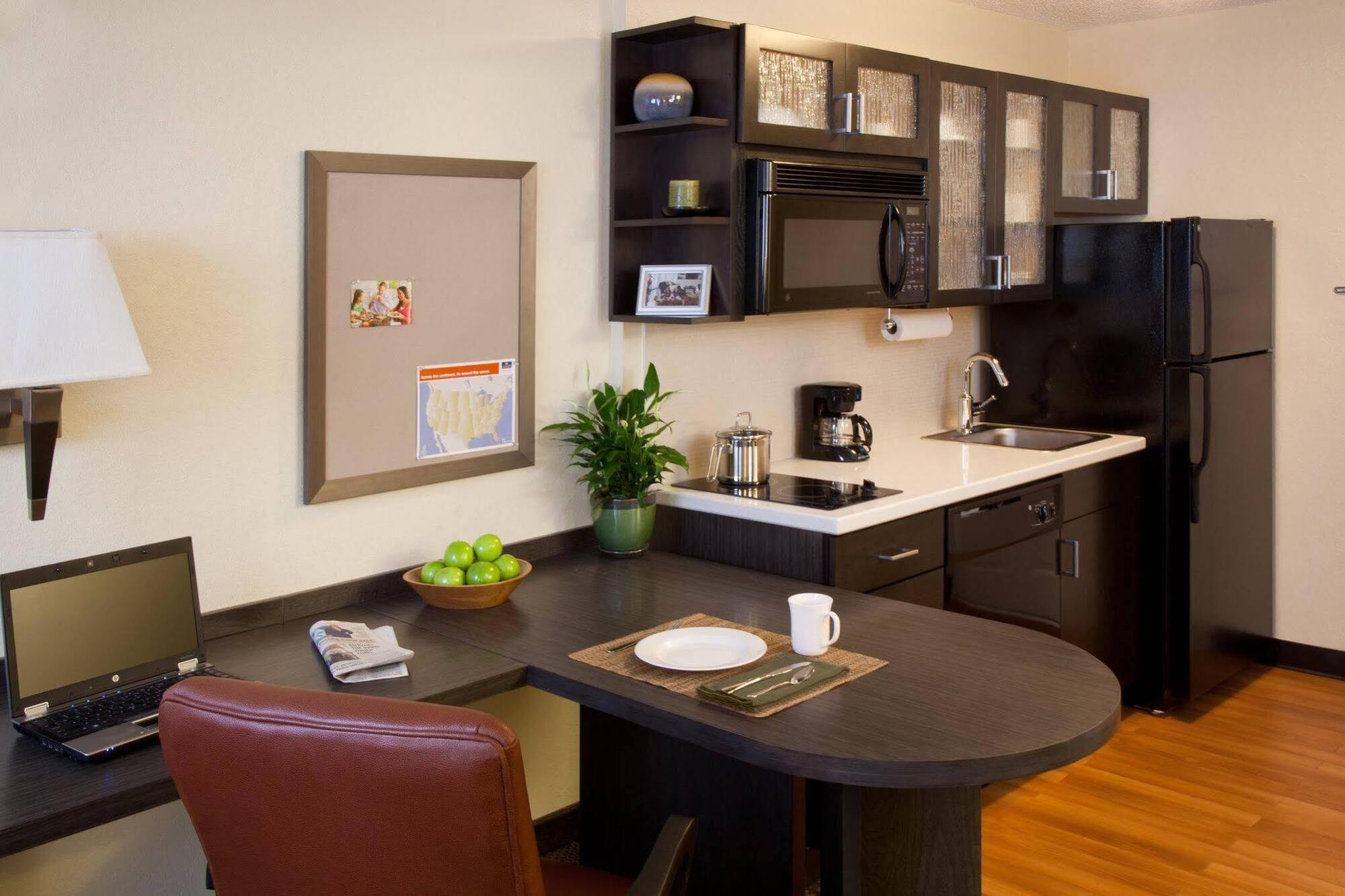Candlewood Suites Detroit - Southfield Extérieur photo